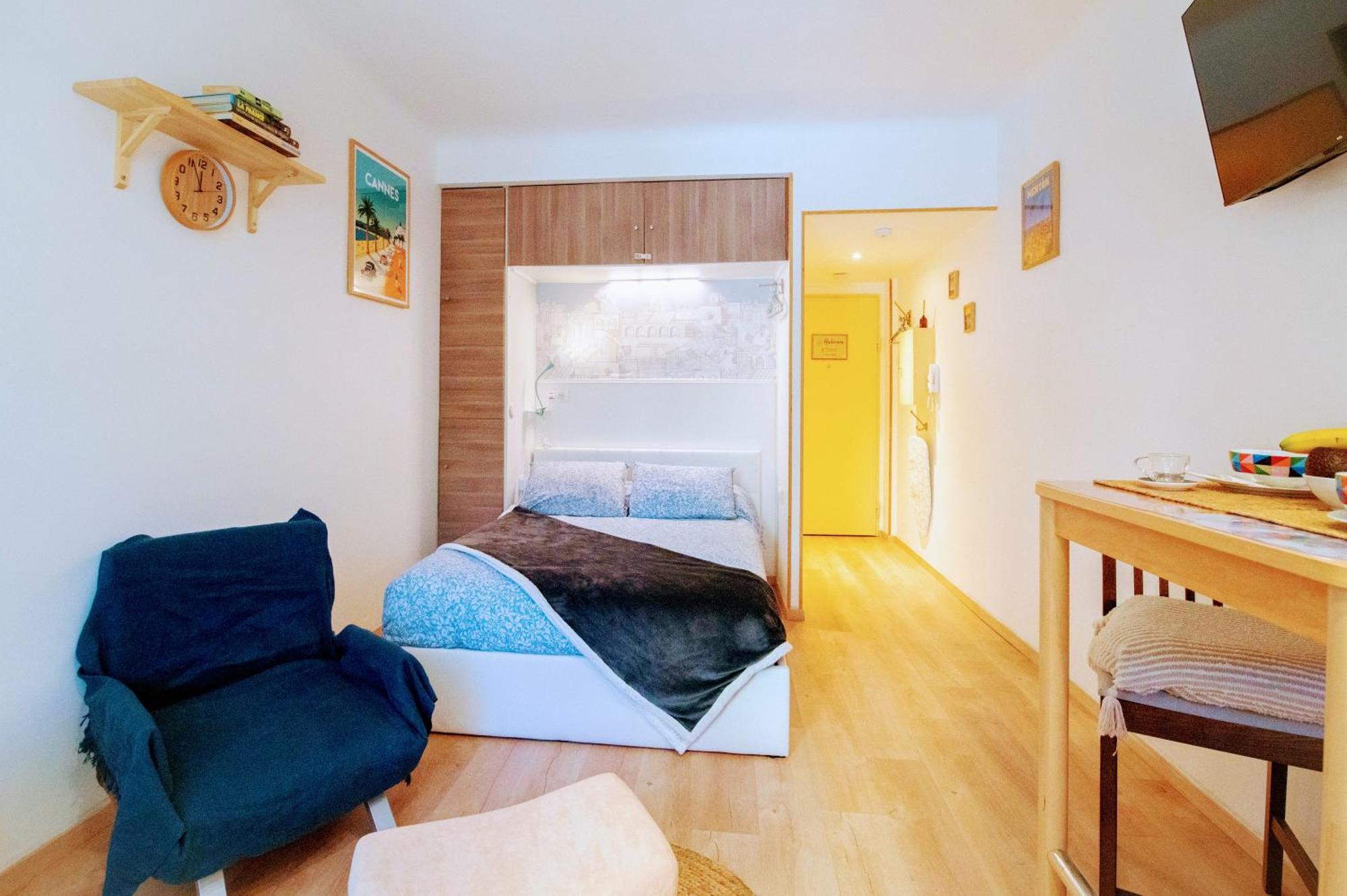 Haliviera - Golden Square, 1Min From Beach Apartment Ница Екстериор снимка