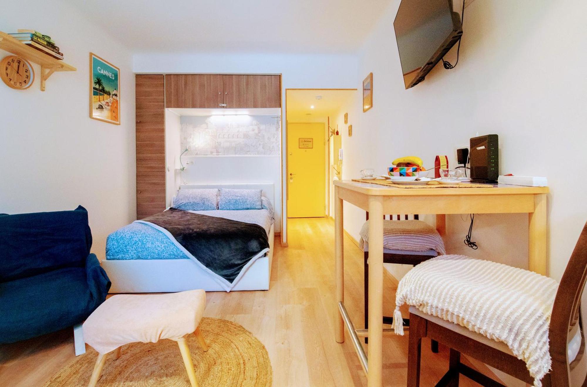 Haliviera - Golden Square, 1Min From Beach Apartment Ница Екстериор снимка